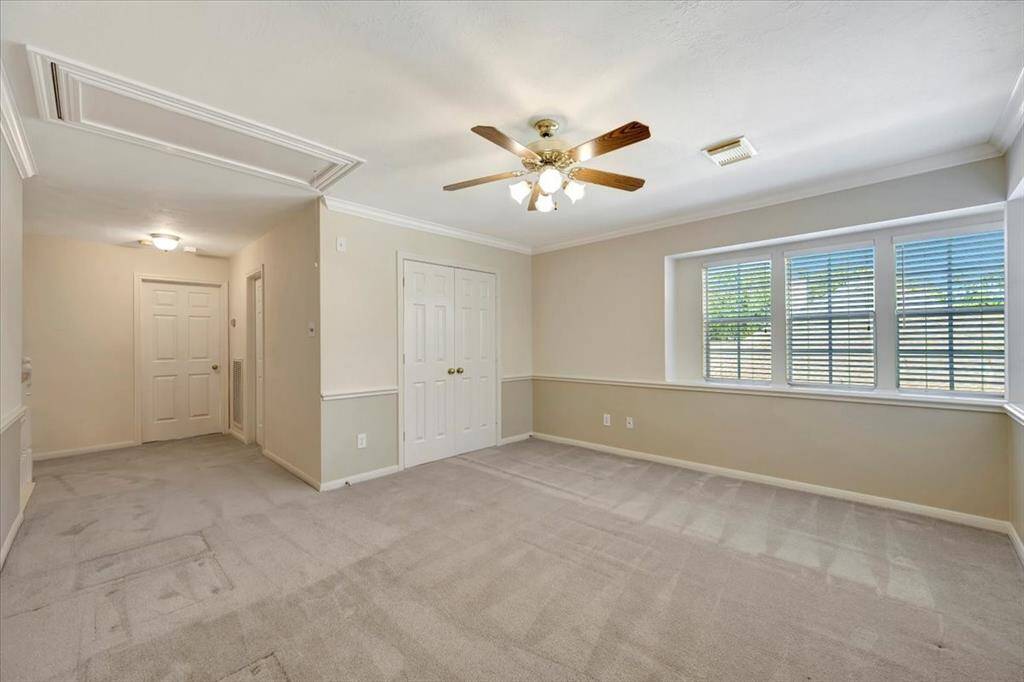Gameroom could be a 5th bedroom if a door was added to the entrance.