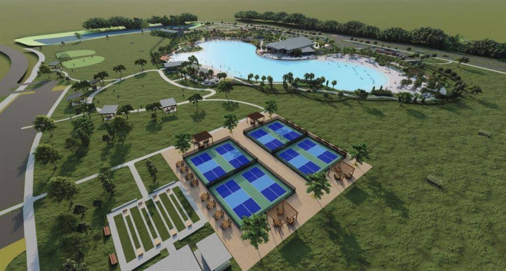 Enjoy a game of pickle ball or horse shoes.