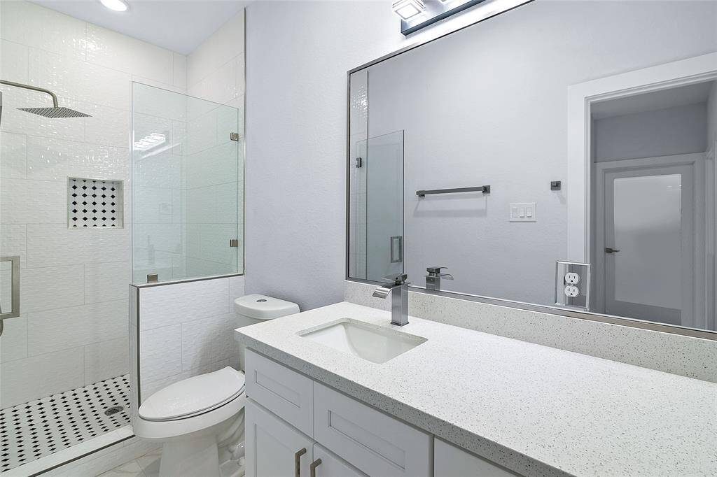3RD BATHROOM SHOWER ONLY