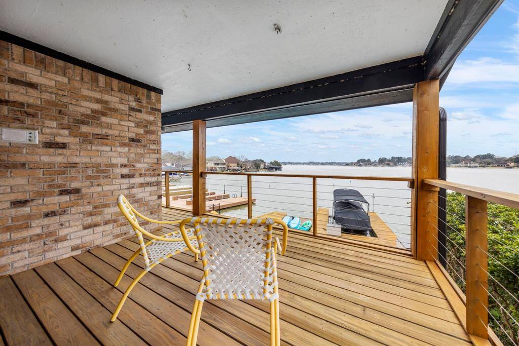 Every guest can enjoy their own balcony to breathtaking lake views! All with new decking and modern open railing.