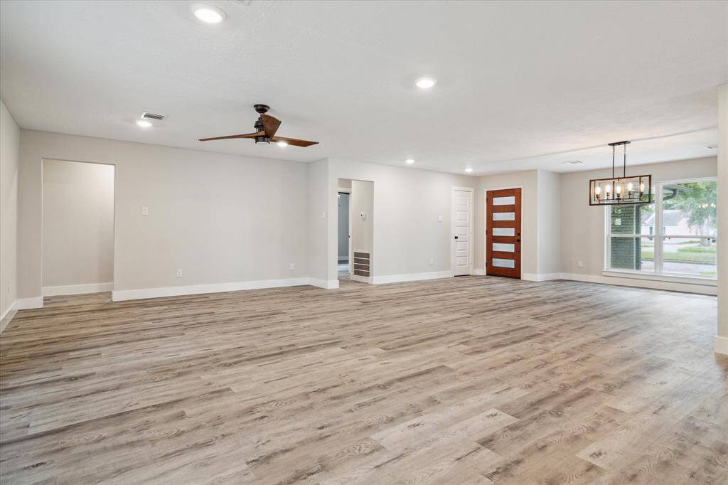 Open, bright, light and airy