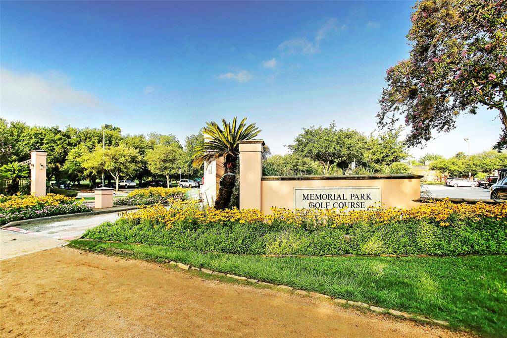 Memorial golf course