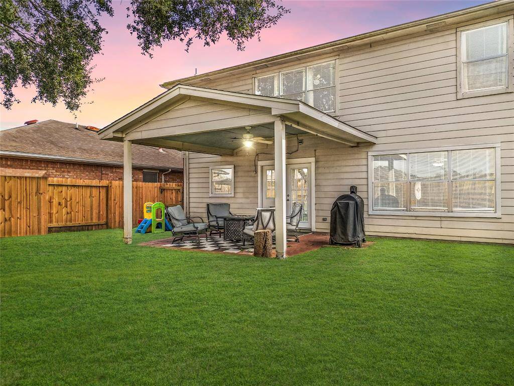 Your covered patio is a perfect outdoor retreat, offering a shaded and comfortable space for relaxation and entertainment. Its open design allows for a seamless indoor-outdoor flow, making it an ideal spot for gatherings, dining al fresco, or simply unwinding in the fresh air.