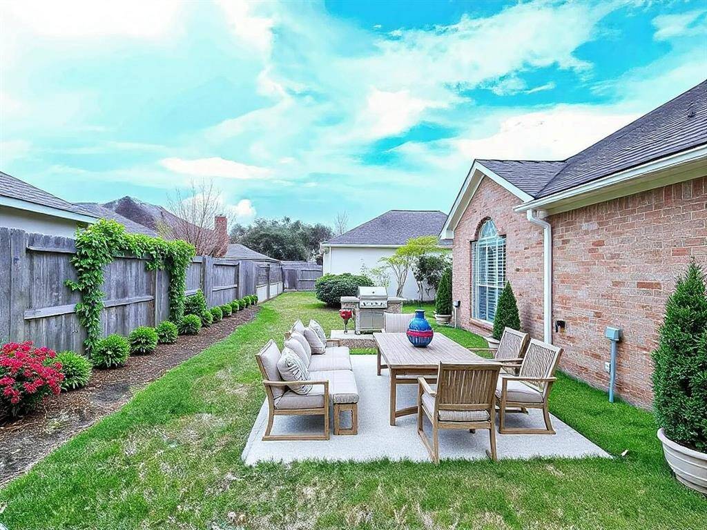 Backyard-Virtually Staged, nice extra concrete slab