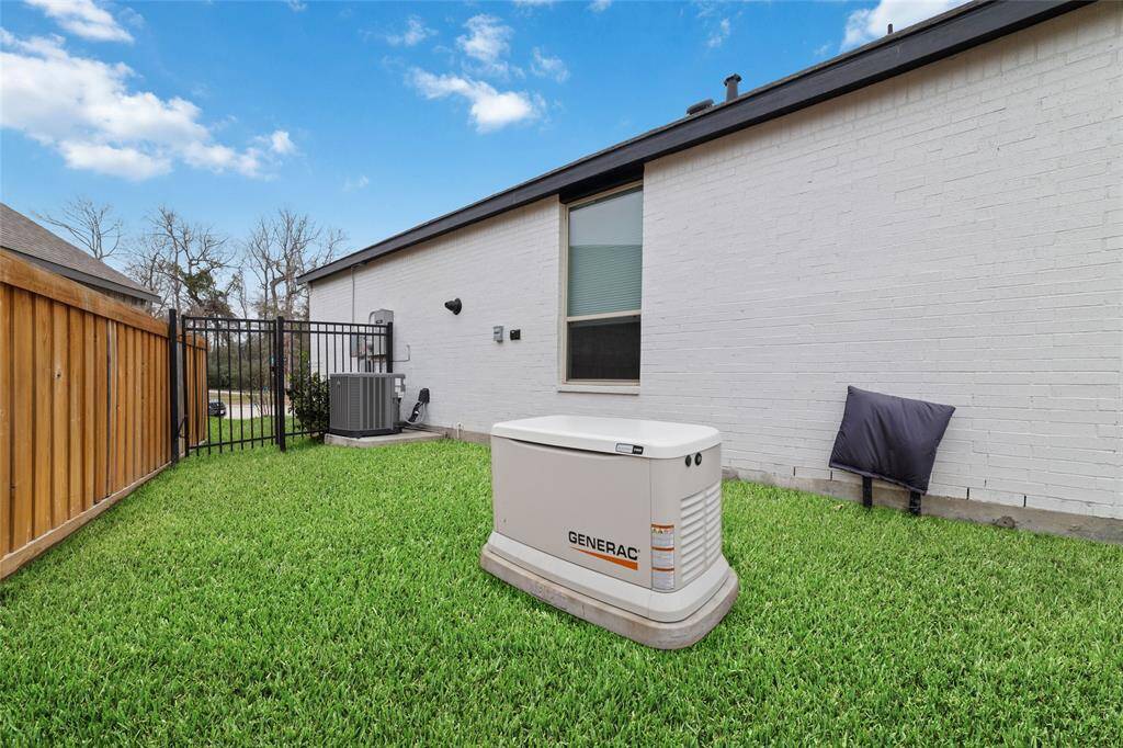 Generac whole house generator offers you peace of mind knowing you're covered should you lose power.