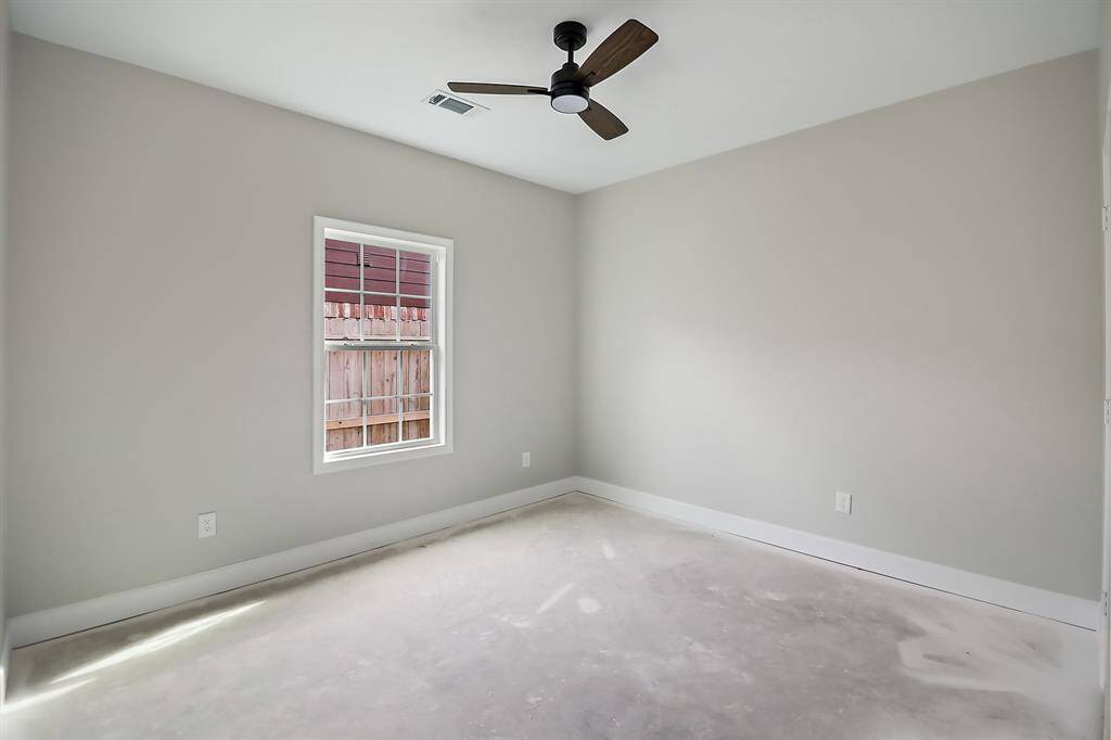 Second bedroom