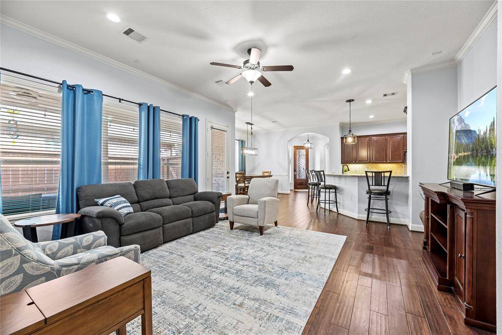 Imagine the sounds of laughter and chatter as you create lasting memories with the ones you love. This amazing open floor plan with elegant finishes throughout, provides the perfect space to do just that.