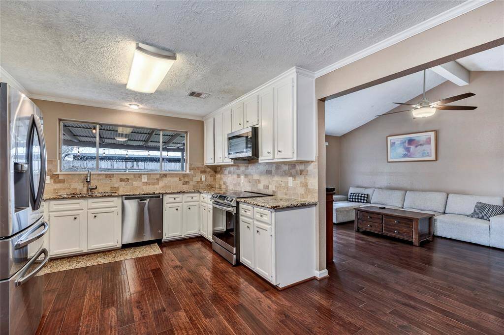 A view of the open concept layout.
