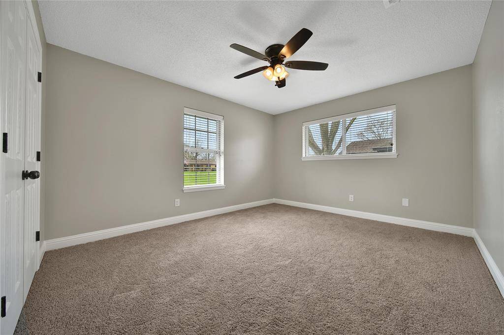 Guest bedroom 2.