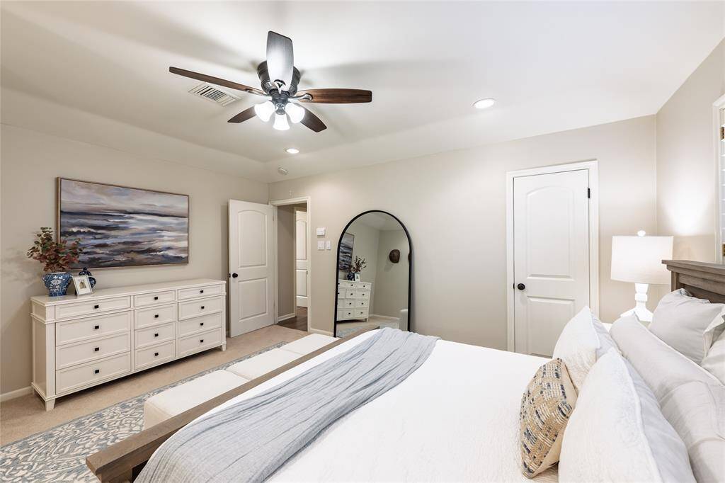 [Primary Bedroom]