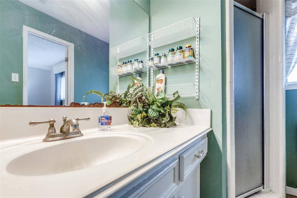 HALL BATH
