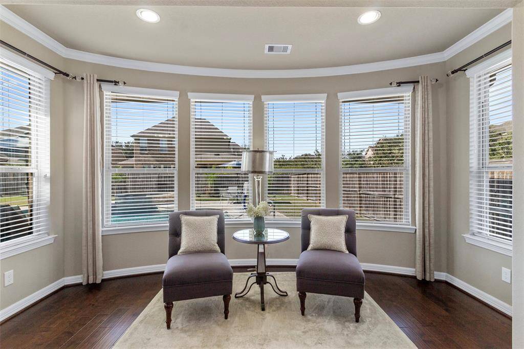 The sitting area provides views of the backyard!