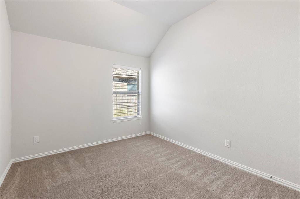 Spacious 4th bedroom.