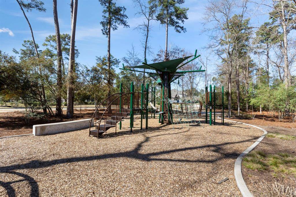 20 parks throughout the neighborhood