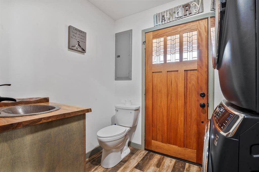 Laundry/ Half Bath