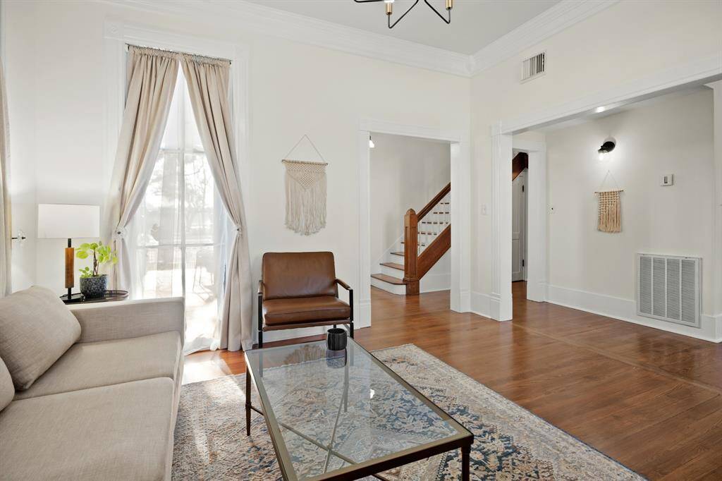Living Room looking into the entry.