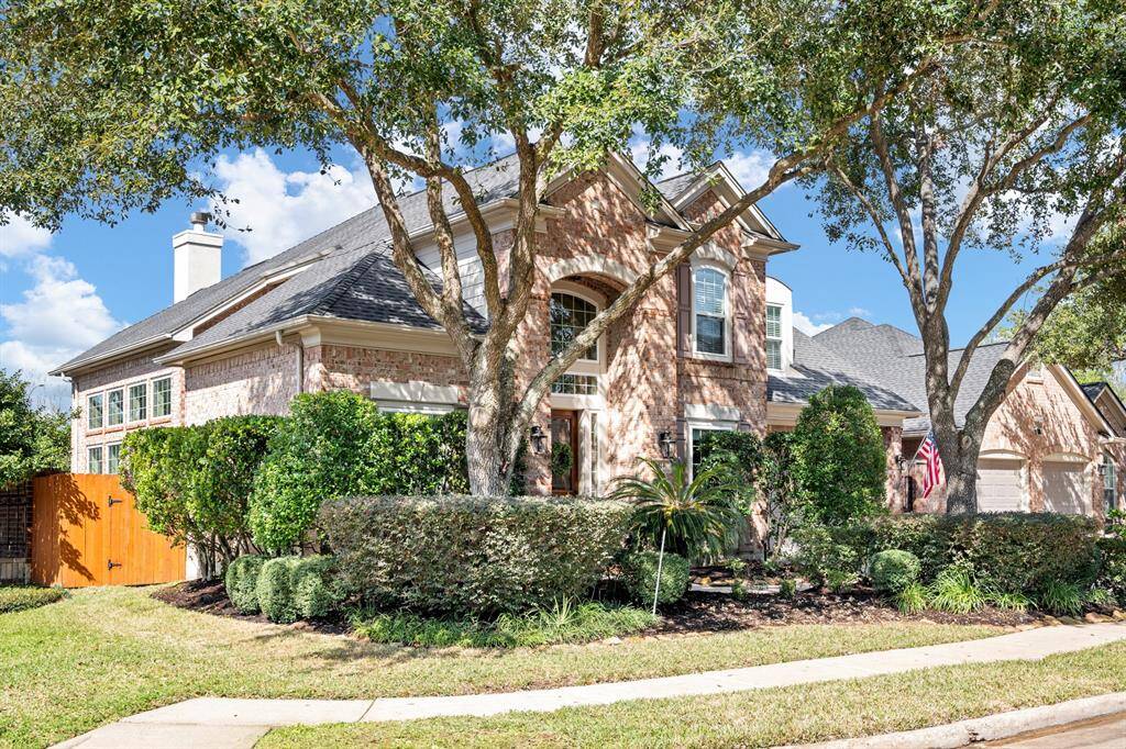 1514 Orchard Park is truly a great place to call home.