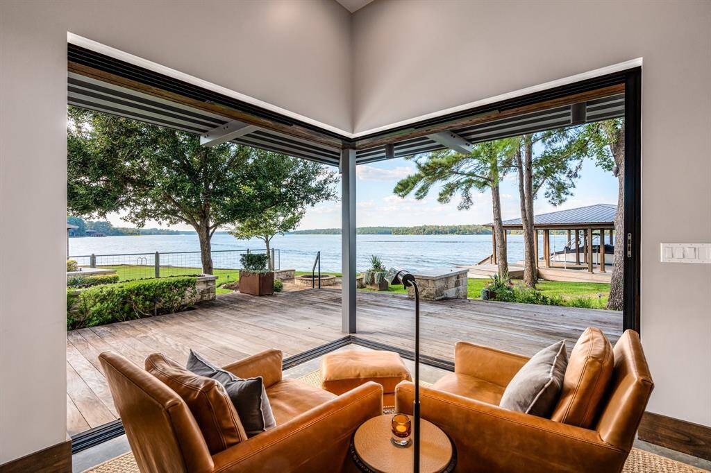 The views from the Guest Pool house are equally stunning, especially with enormous retractable glass doors bringing the views front and center!