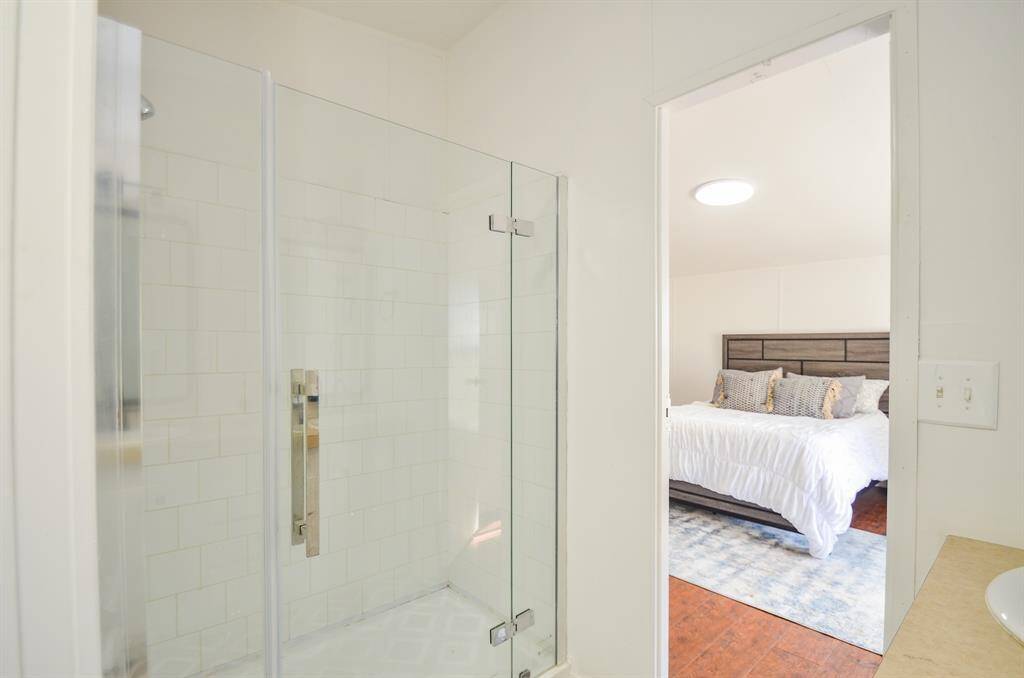 Oversized updated soaking tub.