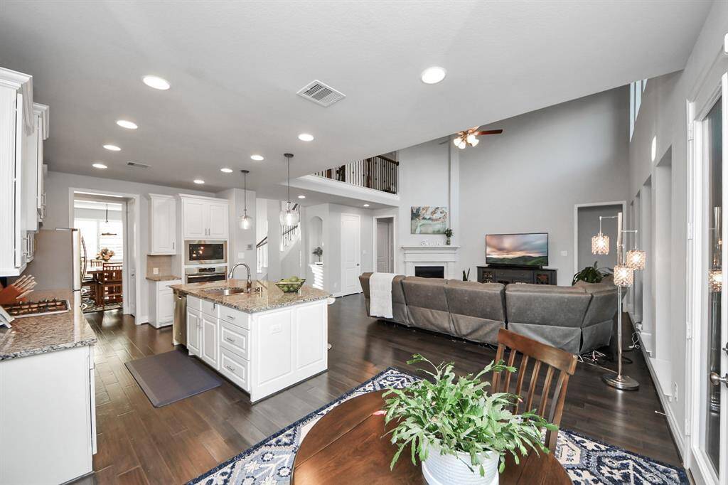 Open kitchen to family room with tons of space