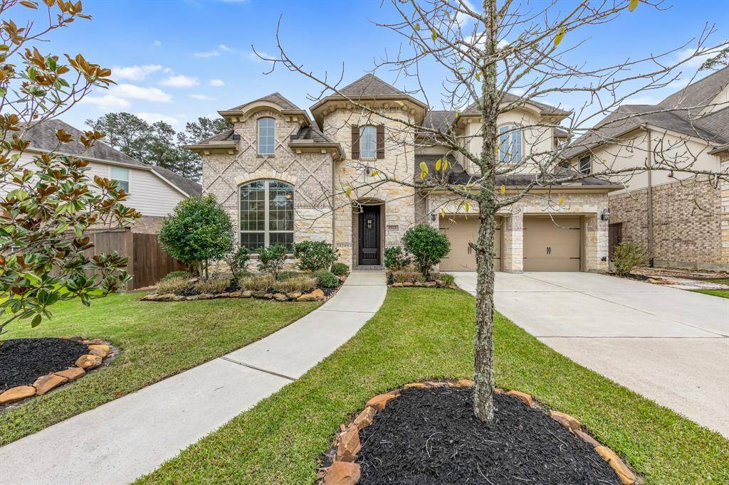 This is an Energy Star Qualified and Smart house with apps for the HVAC and entry door. Garage offer 2 ceiling storage racks, epoxy garage flooring, shelves, generator hook-up to electrical panel w/surge protector and garage openers