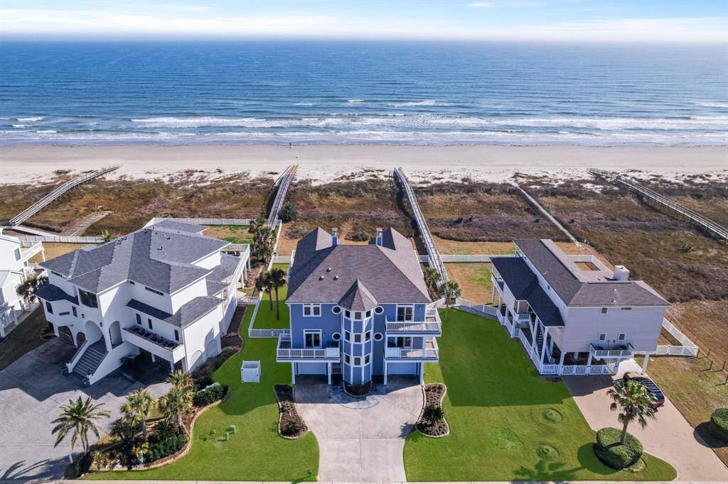 This home is right on the beach!