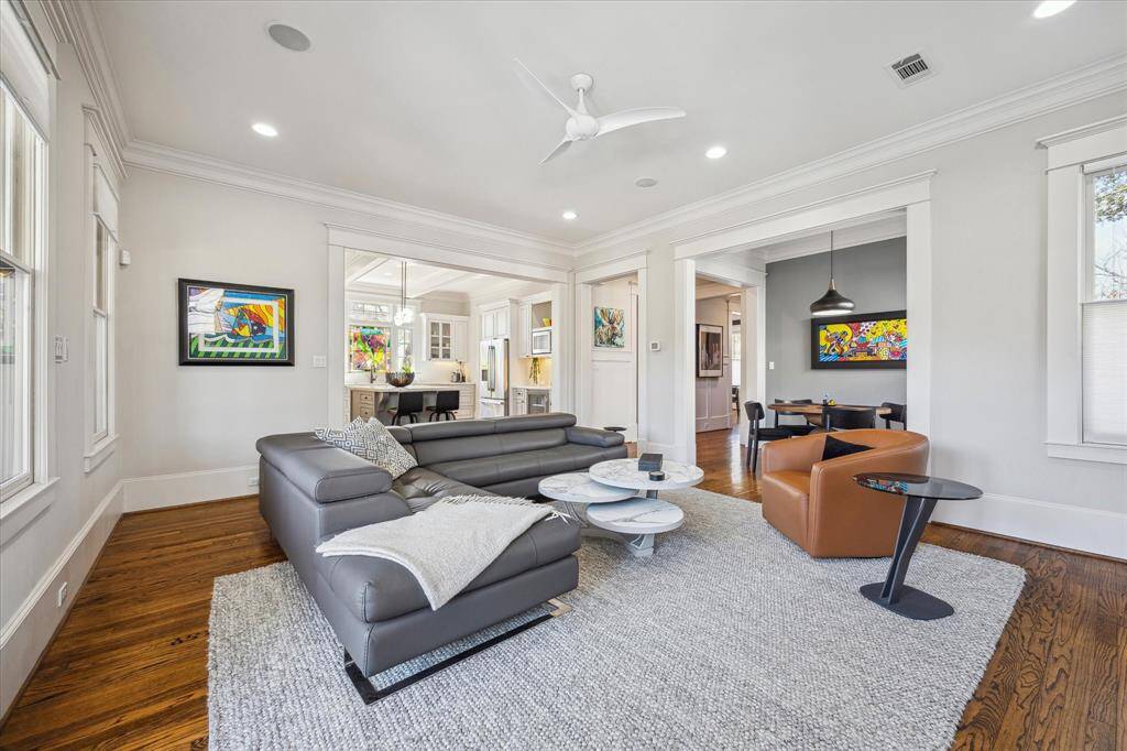 Living room.
