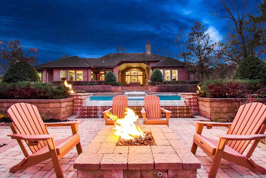 This is an ideal spot for roasting marshmallows!