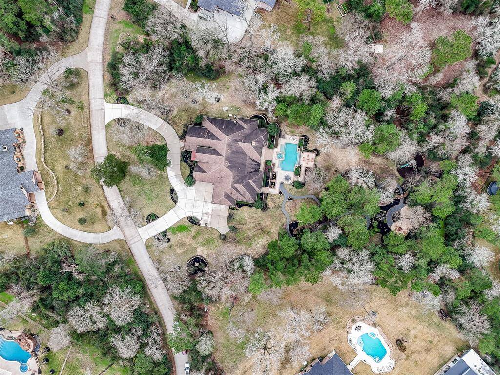 Private setting in gated community.