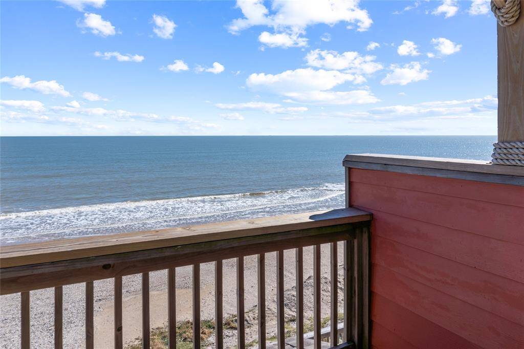 Enjoy the beachfront views!