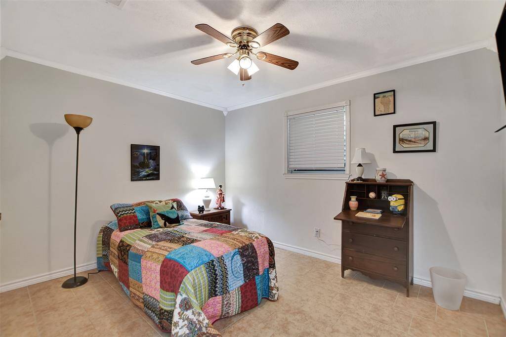 3rd Bedroom with plenty of closet space