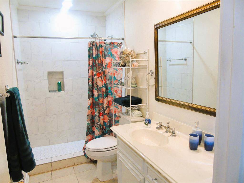 Hall Bath