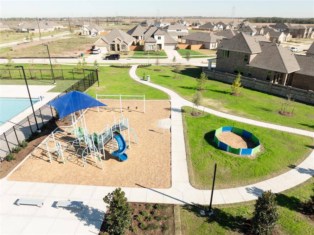 Canterra Creek Amenities