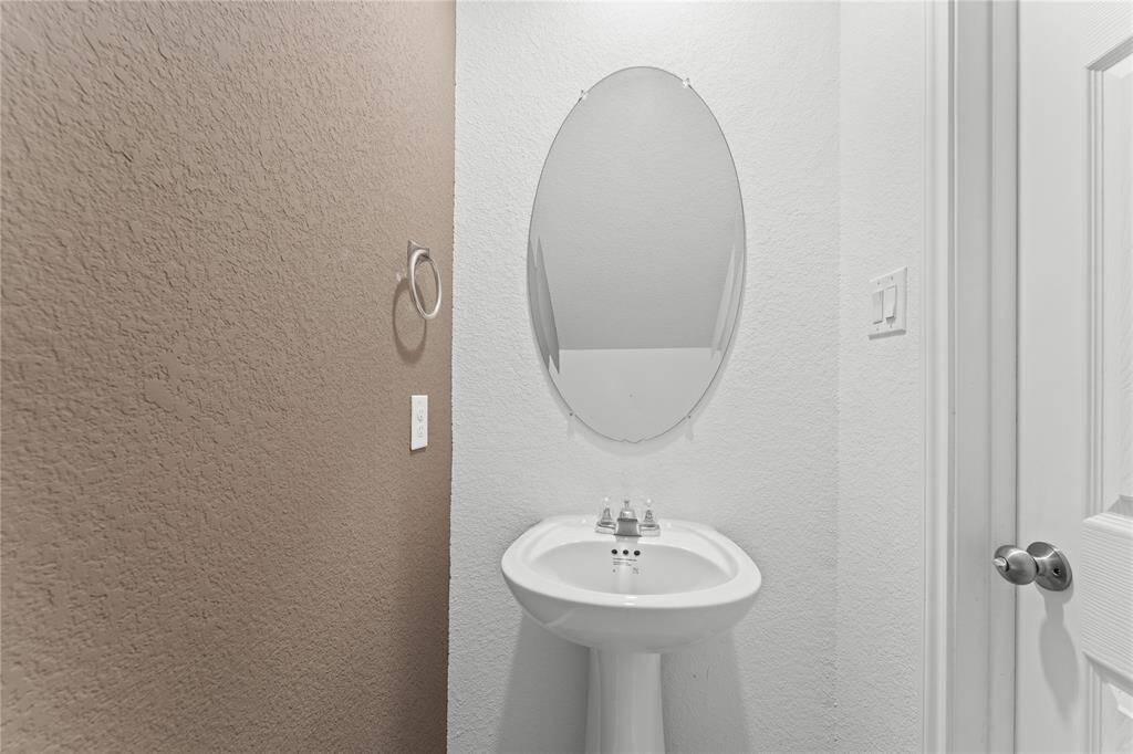 Half bath for your visitors