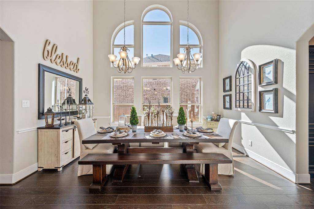 Dining room table negotiable!
