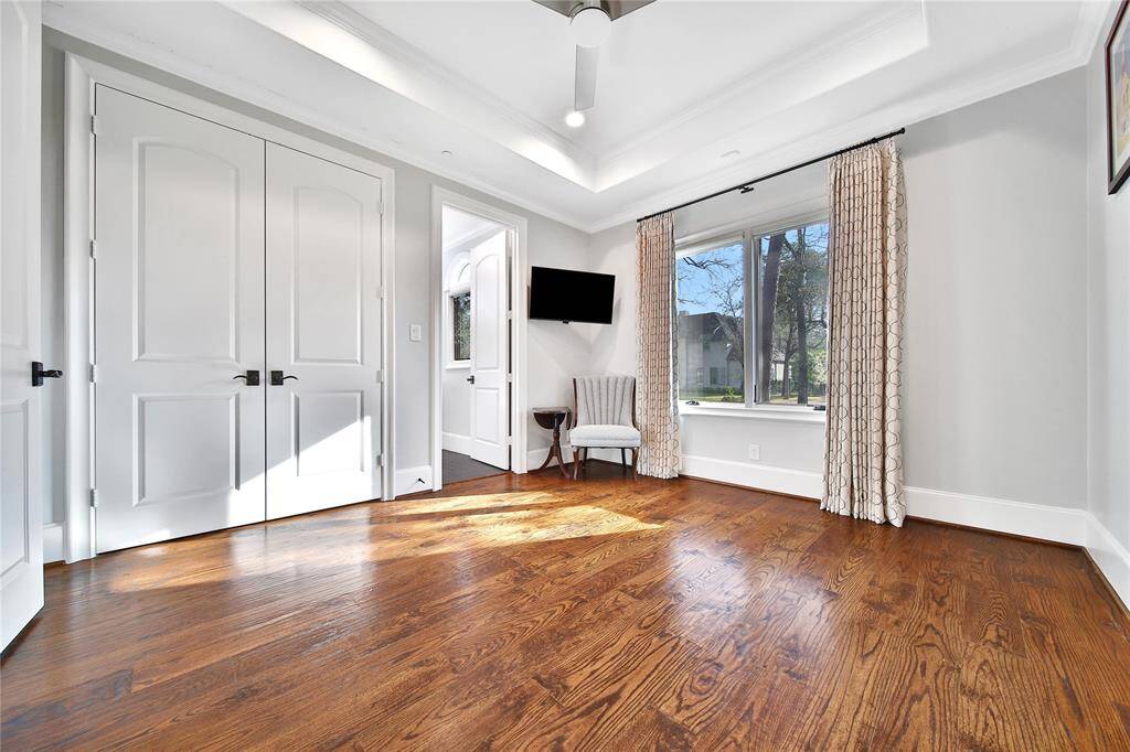 Spacious secondary bedroom with ensuite bathroom.