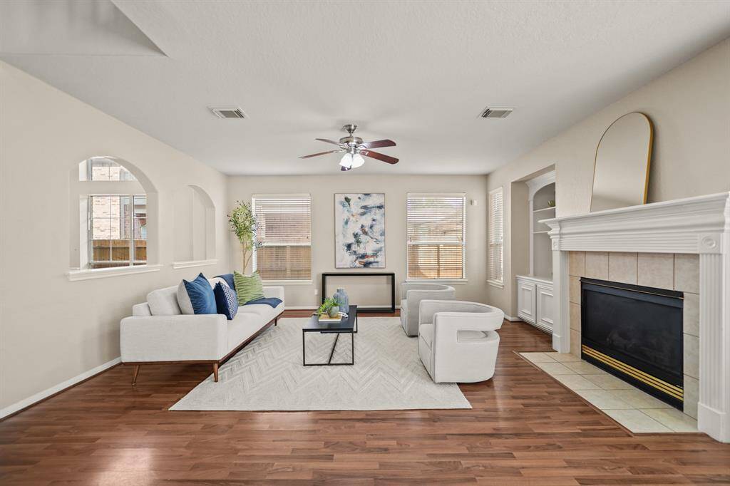 The windows throughout the home keep things light and bright.