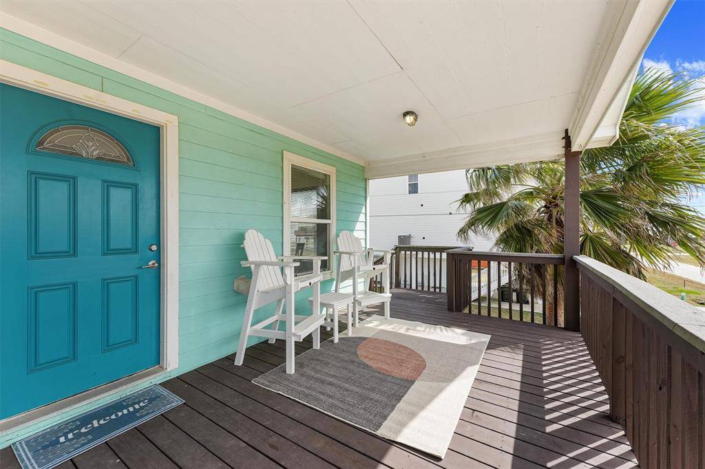 Welcome to you fully furnished oasis at Sea Isle