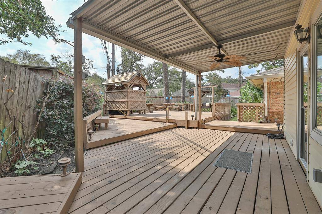 Your back deck featuring multi levels!