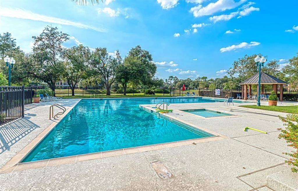 Area Pool