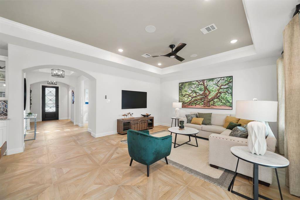 Open floor plan ideal for entertaining family and friends.