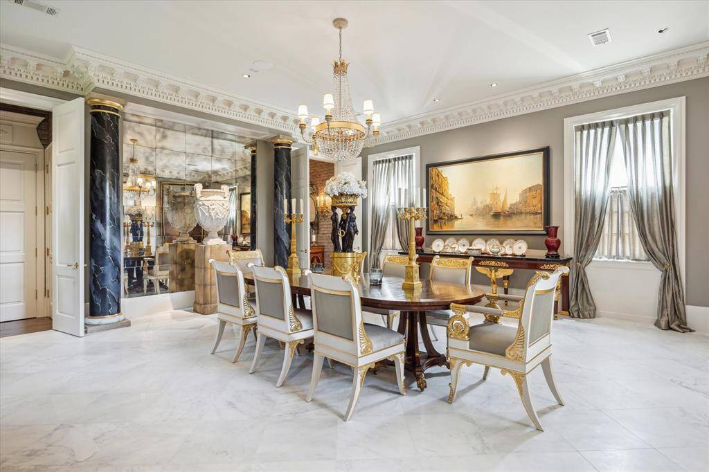 This is the perfect space for large gatherings and holiday events.