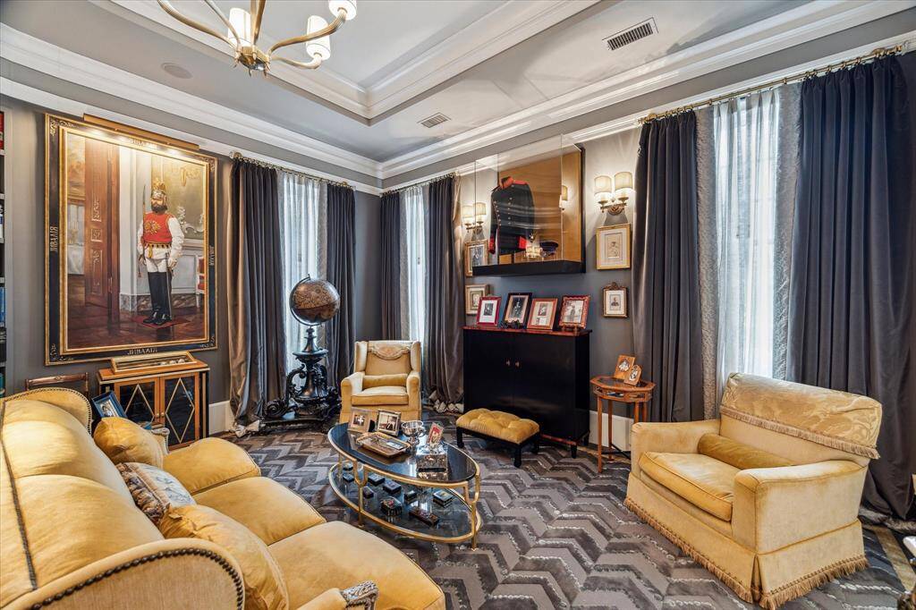 This lovely room is complete with a stunning Hokanson carpet.