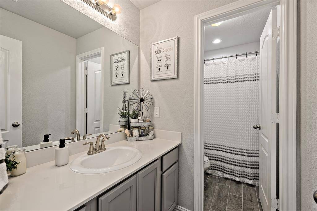 Bathroom 3