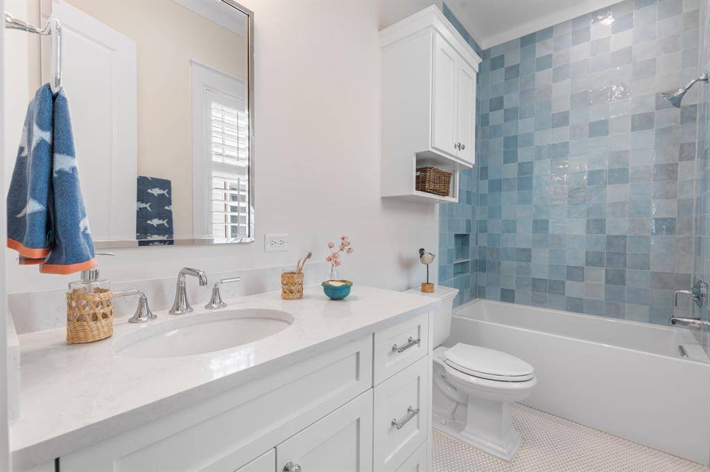 Secondary Bath