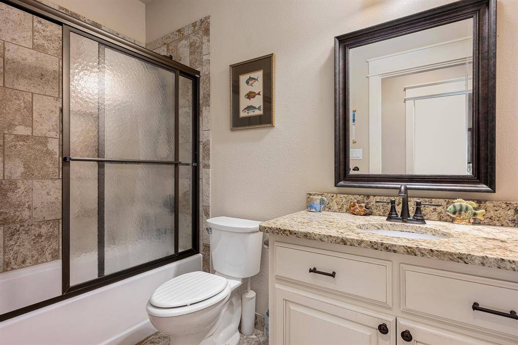 Second Bathroom/ Guest Bath down the Hall