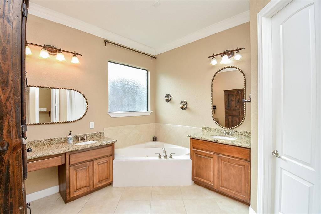vanity area for master bath