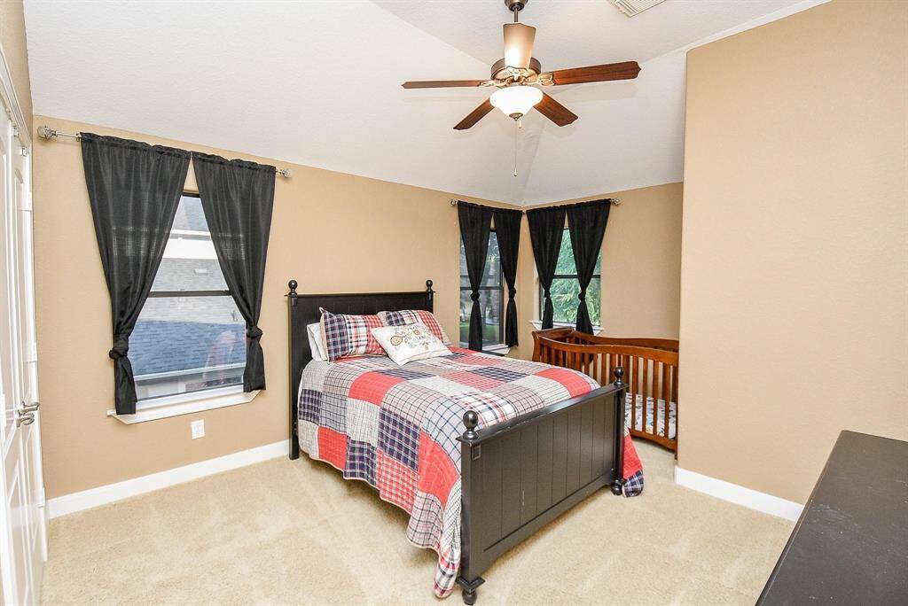 3rd bedroom with walk in closet