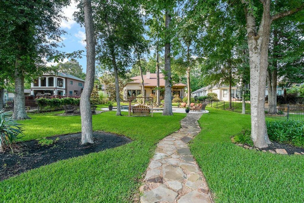 this backyard is like a park