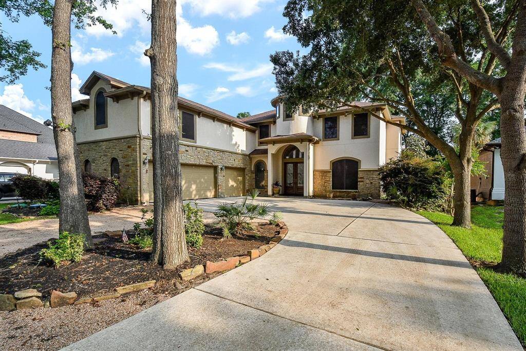 long circular driveway